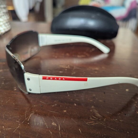 Vintage Prada Sheild Sunglasses Y2K Sport SPS 52E 4AO-5D1 125 White Frame Grey - Picture 5 of 10